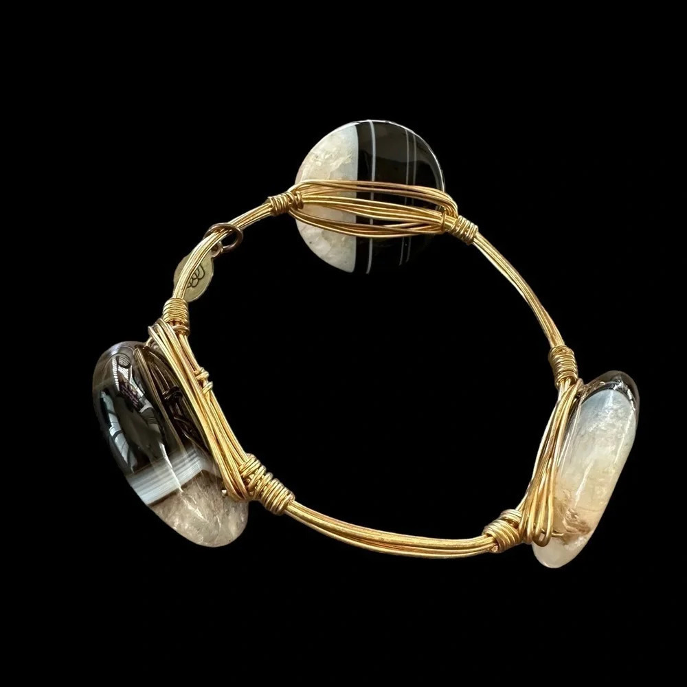 Bourbon & Bow ties Gold Tone Wire Wrapped Natural Stone Bangle Bracelet Brown‎